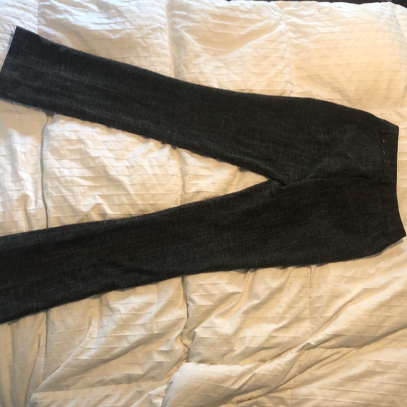 Express columnist barely boots pants - Picture 2 of 4